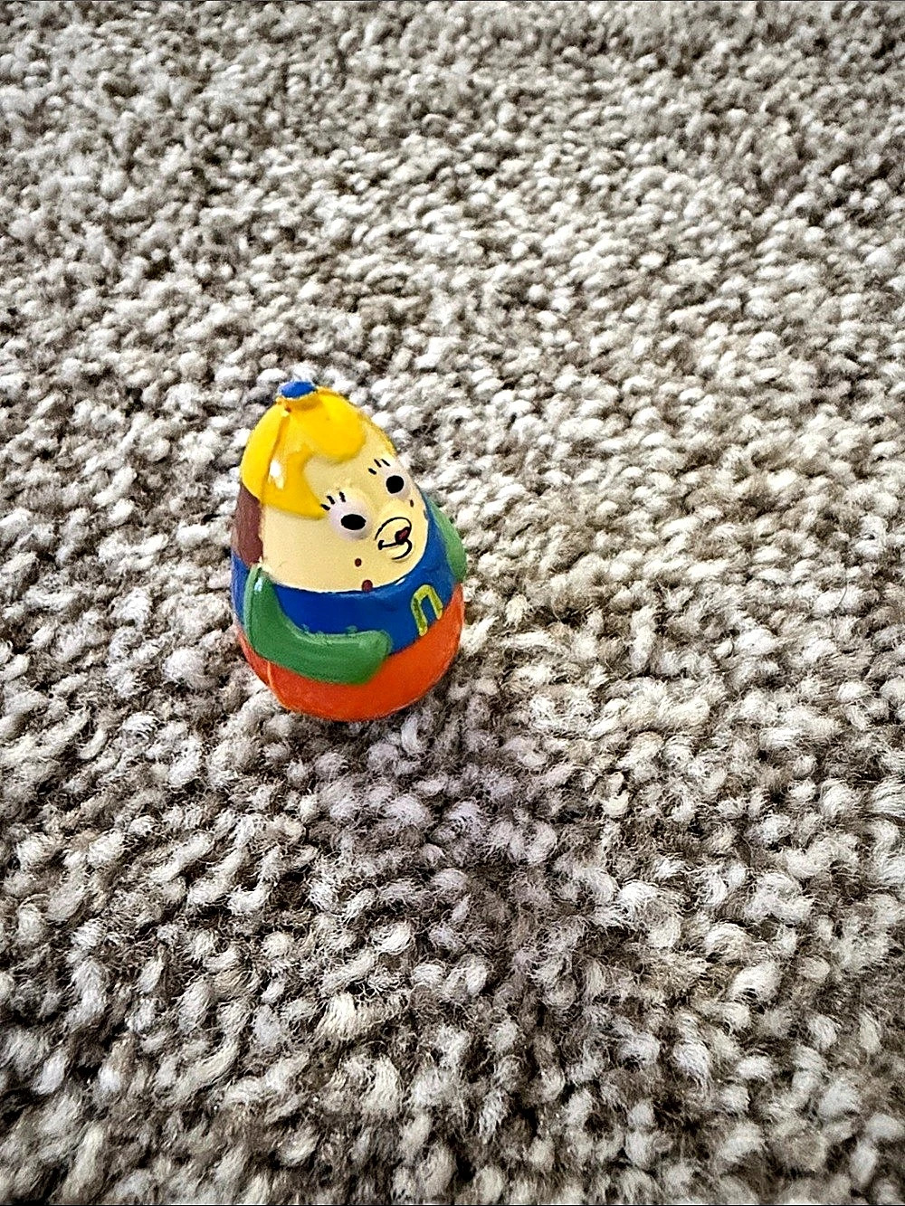 Frankford Candy SpongeBob SquarePants Mrs. Puff Krabby Patty Plus Prize Weeble